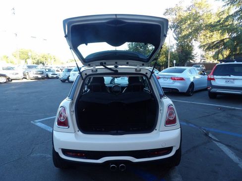 Used 2013 MINI Cooper S FWD image 11