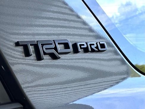 Used 2022 Toyota 4Runner TRD Pro AWD/4WD image 12
