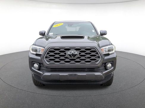 Used 2023 Toyota Tacoma TRD Sport AWD/4WD image 8