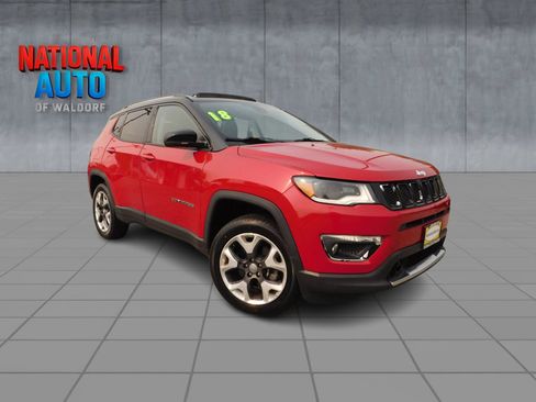 Used 2018 Jeep Compass Limited w/ Navigation Group AWD/4WD image 1