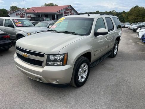 Used 2014 Chevrolet Tahoe LT image 2