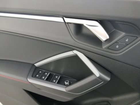 New 2025 Audi Q3 2.0T Premium Plus image 11