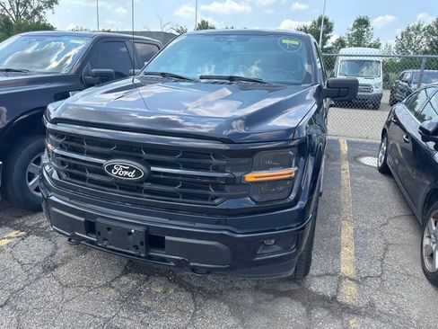 Used 2024 Ford F150 XLT w/ XLT Black Appearance Package AWD/4WD image 3