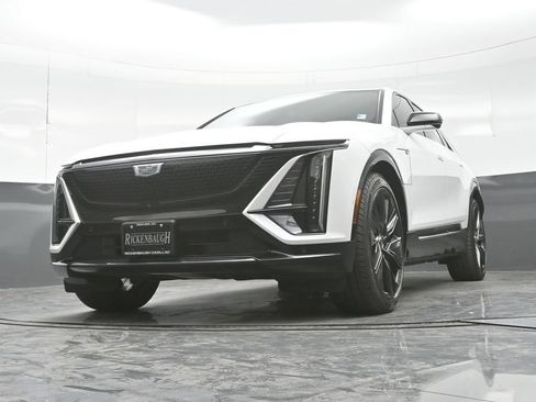 Certified 2024 Cadillac Lyriq Sport AWD/4WD image 25