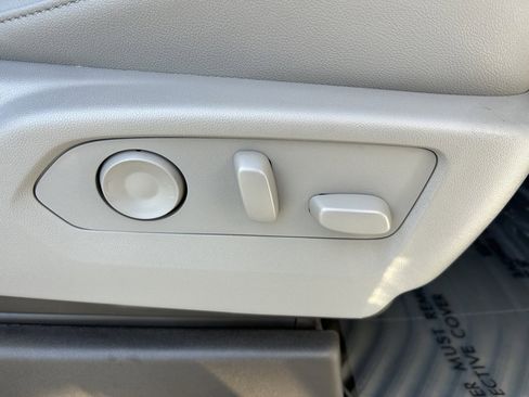 New 2026 Chevrolet Silverado 1500 LTZ w/ LTZ Convenience Package II image 50