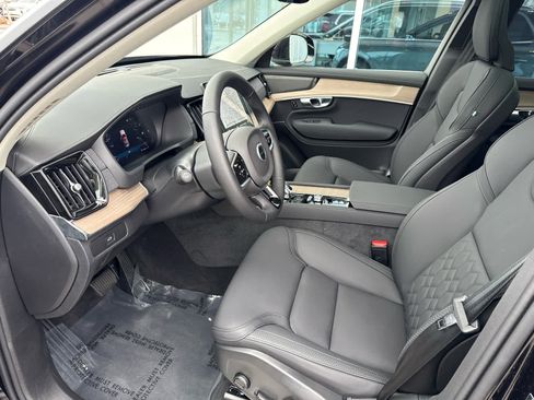 Used 2026 Volvo XC90 B6 Plus AWD/4WD image 8