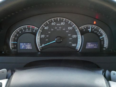 Used 2012 Toyota Camry SE w/ Convenience Pkg image 21