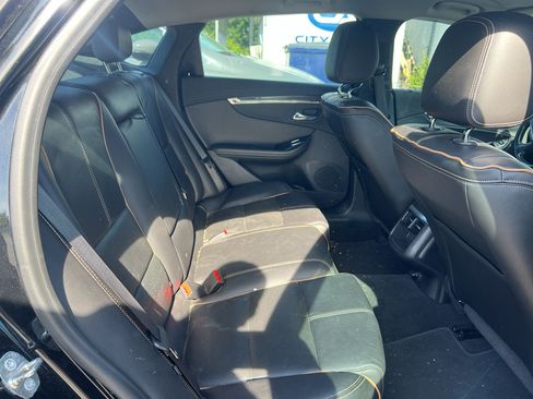 Used 2017 Chevrolet Impala Premier FWD image 7