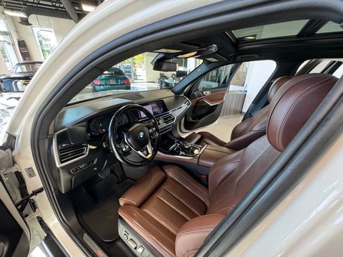 Used 2019 BMW X5 xDrive40i w/ Convenience Package AWD/4WD image 13