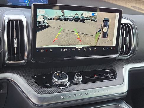 New 2025 Ford Expedition Max Platinum w/ Stealth Performance Package image 17