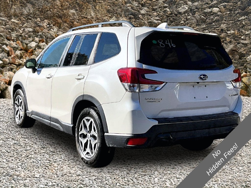 Used 2020 Subaru Forester Premium AWD/4WD image 10