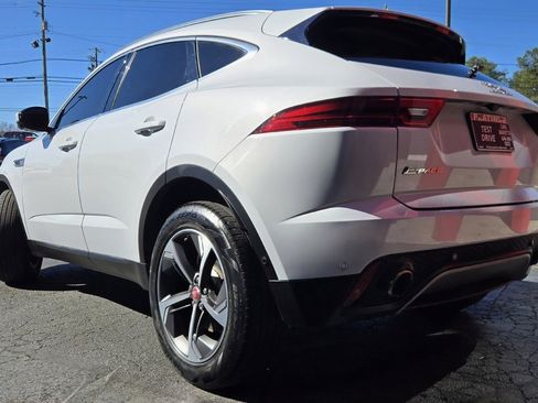 Used 2021 Jaguar E-PACE SE image 4