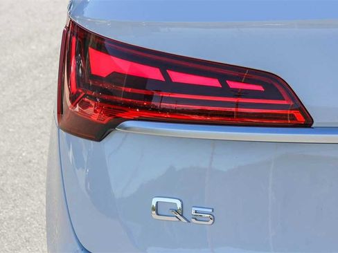 Used 2022 Audi Q5 2.0T Premium Plus image 11