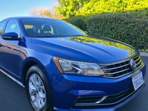 Used 2016 Volkswagen Passat 1.8T S FWD image 2