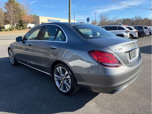 Used 2019 Mercedes-Benz C 300 Sedan w/ Premium Package image 4