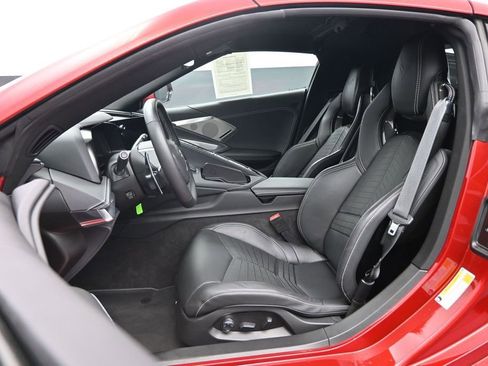 Used 2023 Chevrolet Corvette Stingray Preferred Cpe w/ Z51 Performance Package RWD image 23