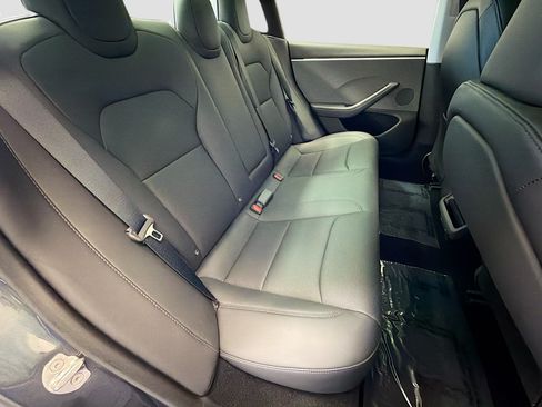 Used 2024 Tesla Model 3 Standard Range RWD image 15