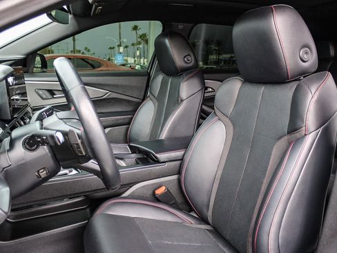 Used 2024 Acura ZDX A-Spec image 17