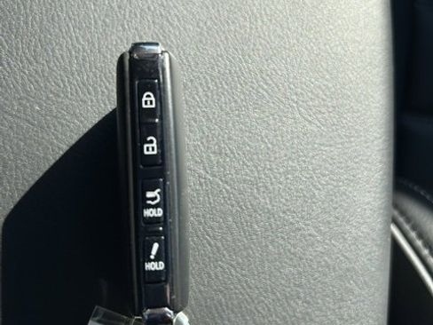 Used 2025 MAZDA CX-5 AWD 2.5 S w/ Preferred Package image 23