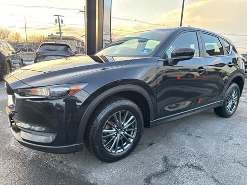 Used 2019 MAZDA CX-5 Sport image 2