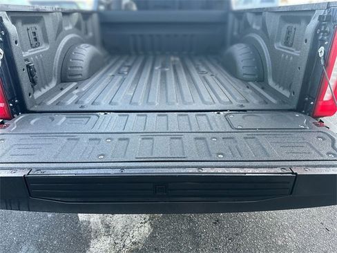 Certified 2024 Ford F250 Lariat w/ Lariat Ultimate Package image 26