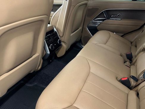 New 2026 Land Rover Range Rover SE AWD/4WD image 14