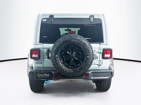 Used 2023 Jeep Wrangler Unlimited w/ Sun & Screen Package AWD/4WD image 7