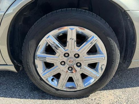Used 2011 Cadillac DTS Premium w/ Driver Awareness Package FWD image 22