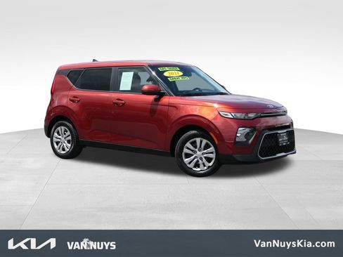 Used 2021 Kia Soul LX FWD image 1