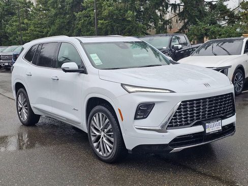 New 2026 Buick Enclave Avenir w/ Super Cruise Package image 7