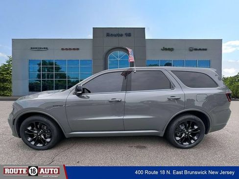 Used 2022 Dodge Durango R/T w/ Blacktop Package AWD/4WD image 7
