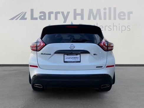 Used 2018 Nissan Murano SL w/ Midnight Edition Package FWD image 4