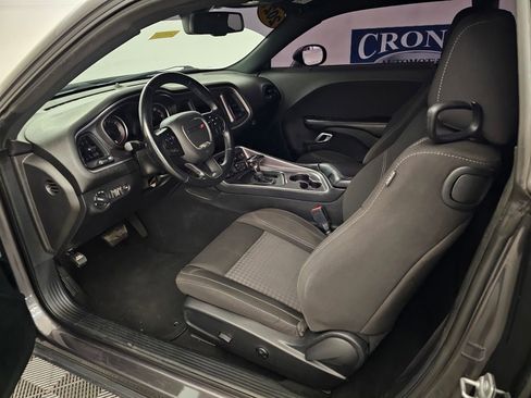 Used 2021 Dodge Challenger SXT image 12