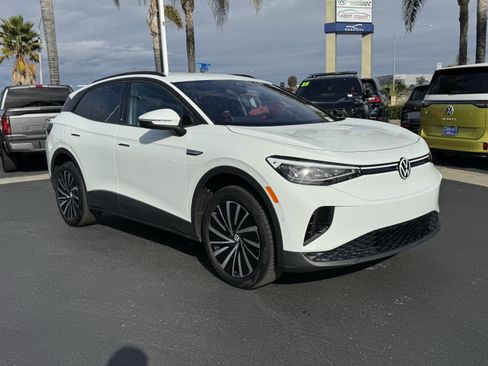 Certified 2025 Volkswagen ID.4 Pro image 5