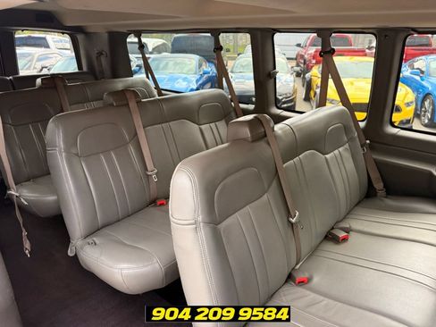 Used 2019 Chevrolet Express 3500 LT w/ LT Preferred Equipment Group RWD image 24
