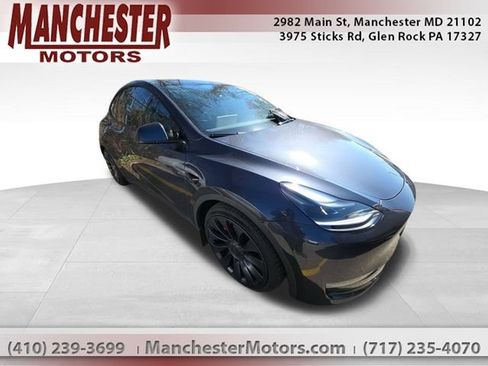 Used 2024 Tesla Model Y Performance AWD/4WD image 1