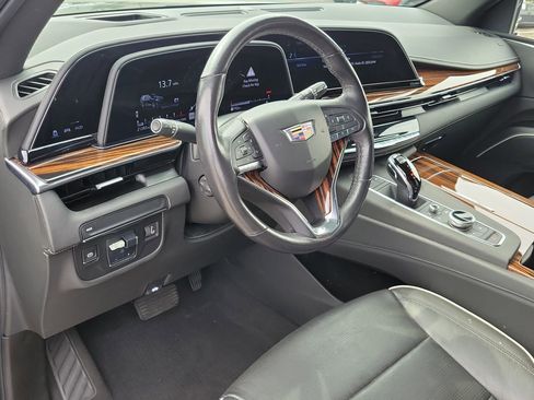 Used 2021 Cadillac Escalade ESV Premium Luxury w/ Performance Package RWD image 24