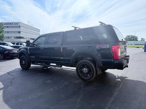 Used 2018 Ford F350 Lariat w/ Chrome Package AWD/4WD image 3