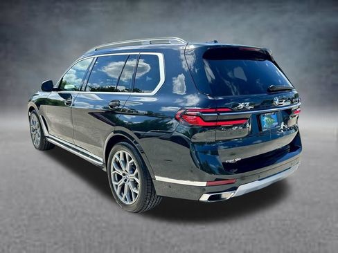 Used 2024 BMW X7 xDrive40i AWD/4WD image 7