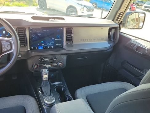 Used 2025 Ford Bronco Big Bend AWD/4WD image 19