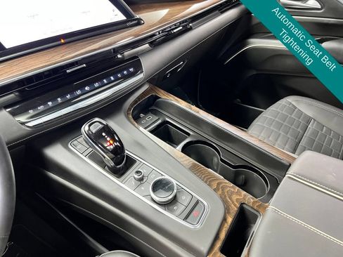 Used 2023 Cadillac Escalade Sport Platinum w/ LPO, ONYX Package AWD/4WD image 18