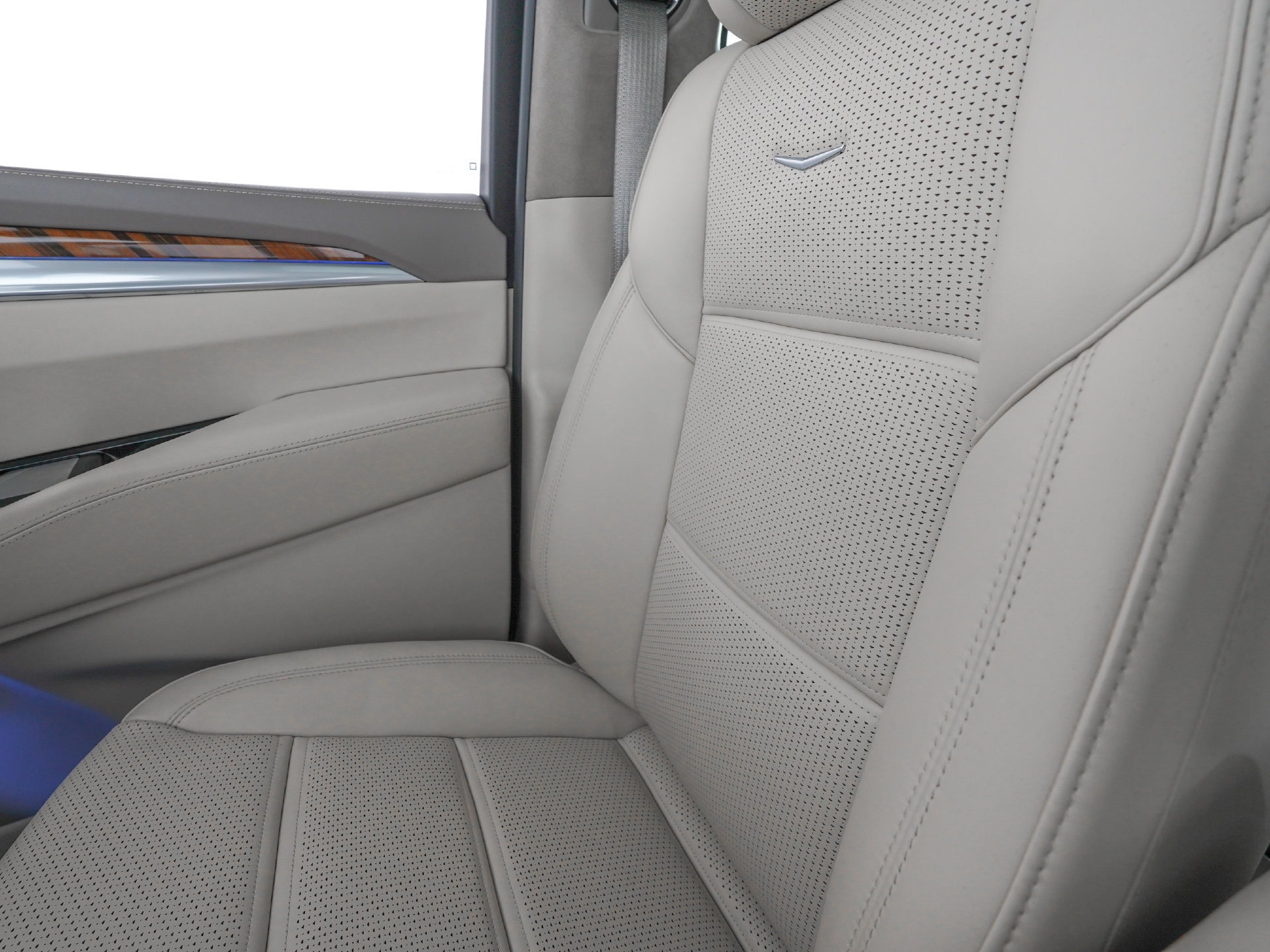 Used 2025 Cadillac Escalade ESV Sport Platinum AWD/4WD image 30