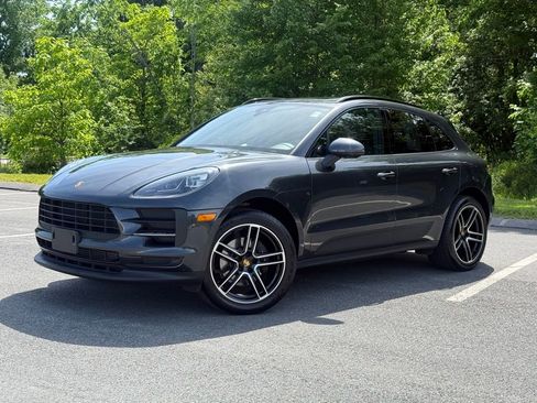 Used 2020 Porsche Macan AWD/4WD image 1