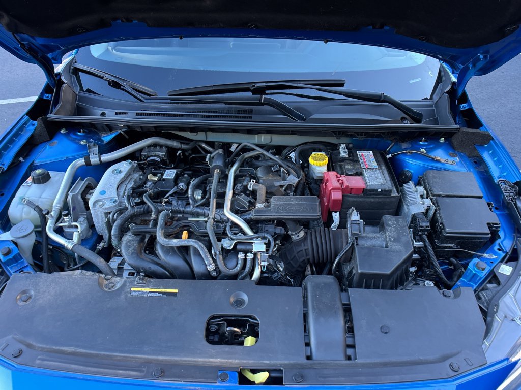 Used 2022 Nissan Sentra SR w/ SR Premium Package FWD image 22