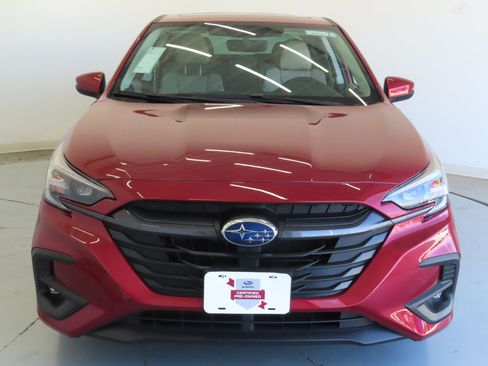 Used 2025 Subaru Legacy Limited AWD/4WD image 9