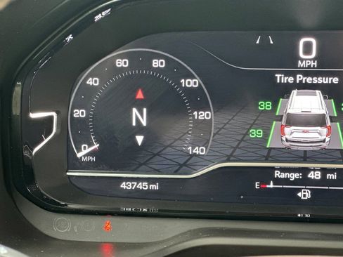 Certified 2023 GMC Yukon Denali image 27