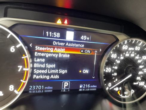 Used 2024 Nissan Altima 2.5 SL AWD/4WD image 16