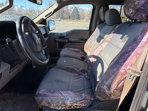 Used 2015 Ford F150 XLT w/ Equipment Group 302A Luxury image 8