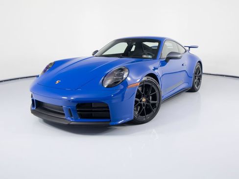 Certified 2025 Porsche 911 Carrera RWD image 6