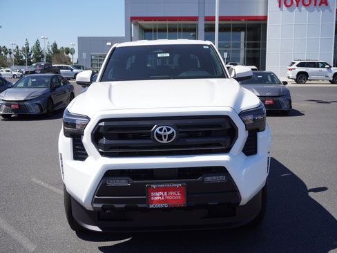 New 2026 Toyota Tacoma SR5 image 7